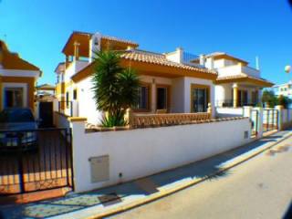 3 Bedrooms - Villa - Alicante - For Sale