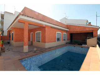 4 Bedrooms - Townhouse - Alicante - For..