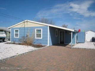 3 bedroom Flat For Sale: 1715 Anchorage..