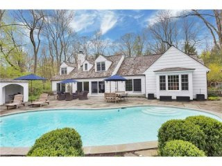 3 bedroom House For Sale: 86 ROUND HILL..
