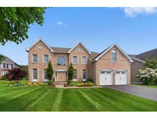4 bedroom House For Sale: 12 Chiusa..