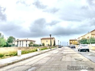 4 parcels of around 600m2 for the building of detached..