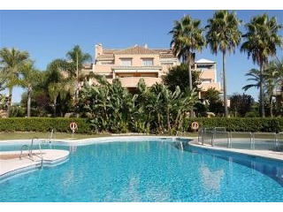 4 Bedrooms - Apartment - Malaga - For..