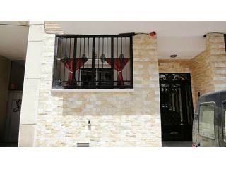 * 2 BED GROUND FLOOR APT - 500 METRES..