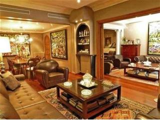 5 bedroom Flat For Sale: BARCELONA..