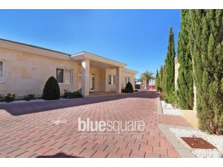 Luxury villa with panoramic sea views..