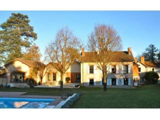 5 bedroom Character For Sale: 42153..