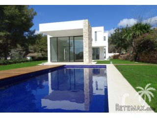 Modern design villa finished in 2015 and located within a..