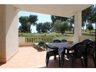3 Bedroom 2 Bathroom Apartment In..
