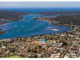 Living Choice Deepwater Court - WOY WOY..
