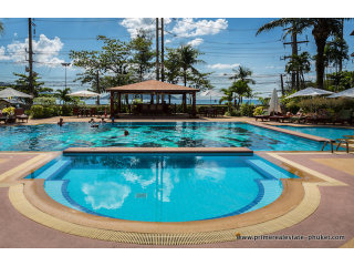 Desirable 2-Bedroom Sea-View Apartment..