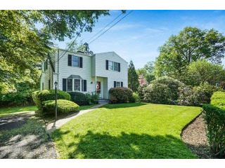 4 bedroom House For Sale: 324 Frank..