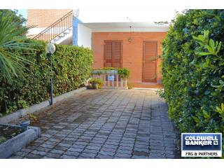 3 Bedrooms - Apartment - For Sale