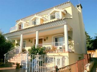 Villa - Marbella. Urb. Huerta del..