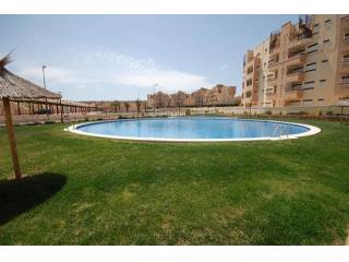 2 bedroom Apartment For Sale: DOOR 1 2A..