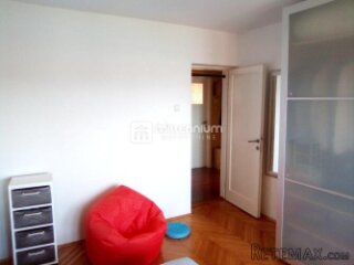 Kraljevica, 58m2, 2-sobni stan s parkirnim mjestom, pogled..