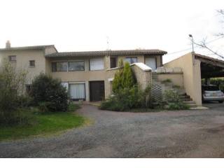 4 bedroom House For Sale: 79000 AUX..