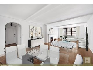 1 bedroom Apartment For Sale: 140 EAST..