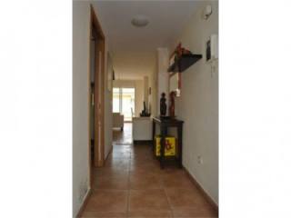 Bright Penthouse in beautiful complex..