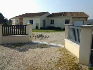 Beautiful Modern House With Magnificent..