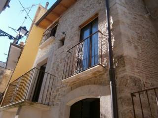 BUGNARA TOWNHOUSE
