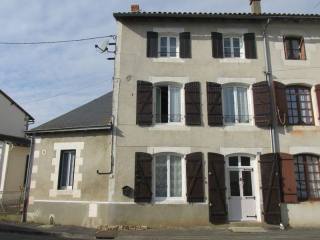 Large 4 Bed Stone House With Tower +..