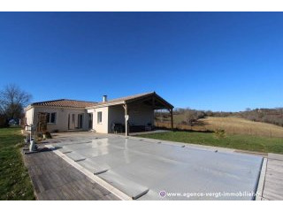 Ref 22/1048 : Belle Maison Contemporaine