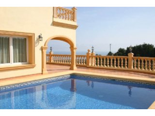 3 Bedrooms - Villa - For Sale