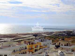 Apartment T1 With A Fabulous Views Over..