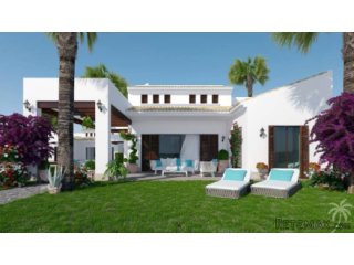 In the center of the Vega Baja, close to a very well-known..