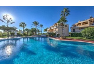 Penthouse with sea views in Santa Ponsa