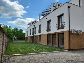 Na prodaju trosobni stanovi u Borci na mirnoj lokaciji