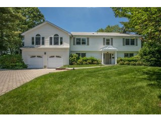 5 bedroom House For Sale: 1031 Cove..