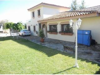 Villa for sale in Rio Verde, Marbella..