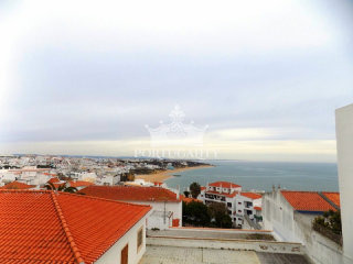 Beautiful Apartment Near The Ocean In..