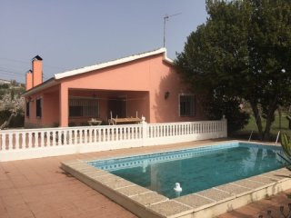Detached 4 Bedroom Country House For..