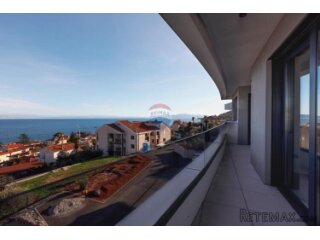 Opatija,Lovran- penthouse s garažom i okućnicom, blizu mora