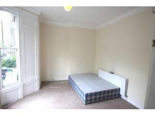 2 Bed Flat/Apartment To Let in London