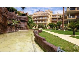 First line at the beautiful Campoamor beach, we have this..