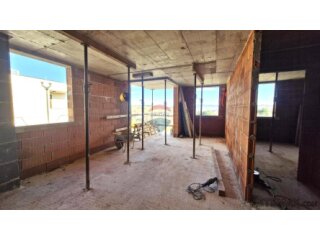 Istra, Barban - stan u novogradnji s terasom, 78,35 m2