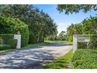 Land For Sale: Hobe Sound, Florida
