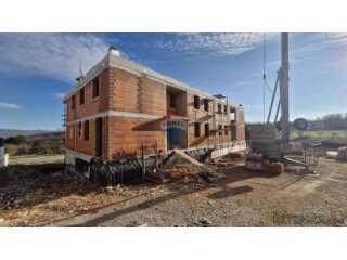 Istra, Barban centar - Poslovni prostor u novogradnji, 164.0