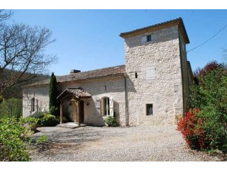 Handsome Quercy Stone Farmhouse Set In..