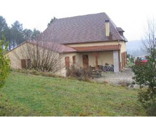 10 Year Old House on Nice Plot
