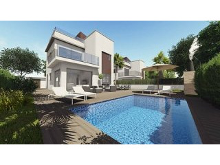 3 BED DETACHED VILLA WITH PRIVATE POOL