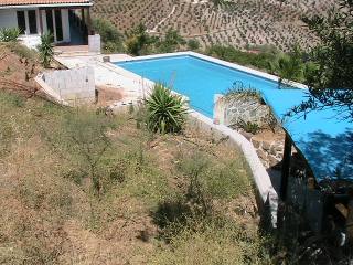 3 Bedrooms - Land / Ruin - Malaga - For..