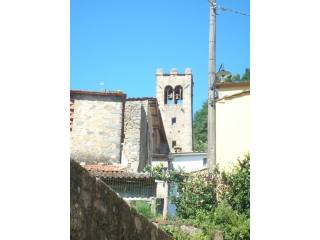 Apartment - For Sale - North of Lucca -..