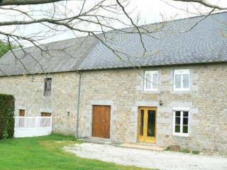 Good Country House in Nice Setting