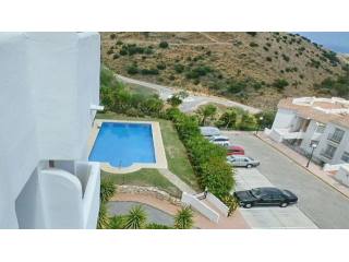 2 Bed Apartment for sale in Calahonda