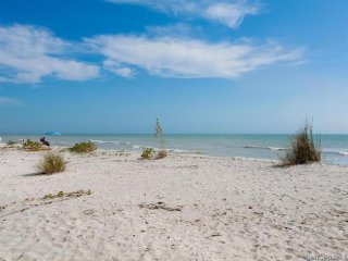 2 bedroom Condominium For Sale:..